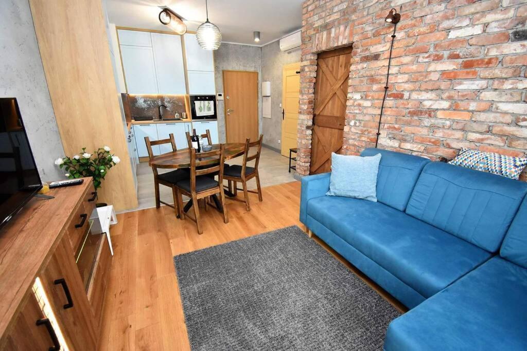 Apartament Blue Bastion Walowa 23C Z Klimatyzacja I Miejscem Parkingowym W Podziemnym Parkingu Gdańsk Kültér fotó